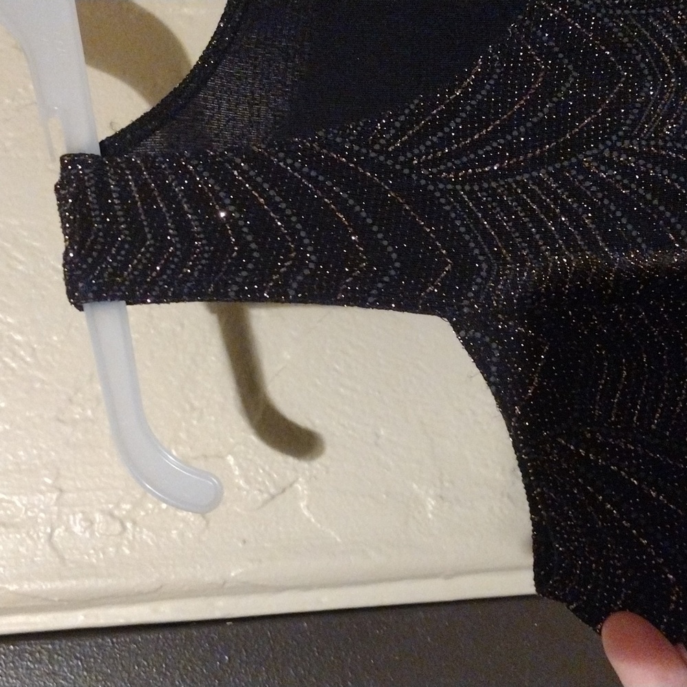 Blouse - Picture 3 of 4
